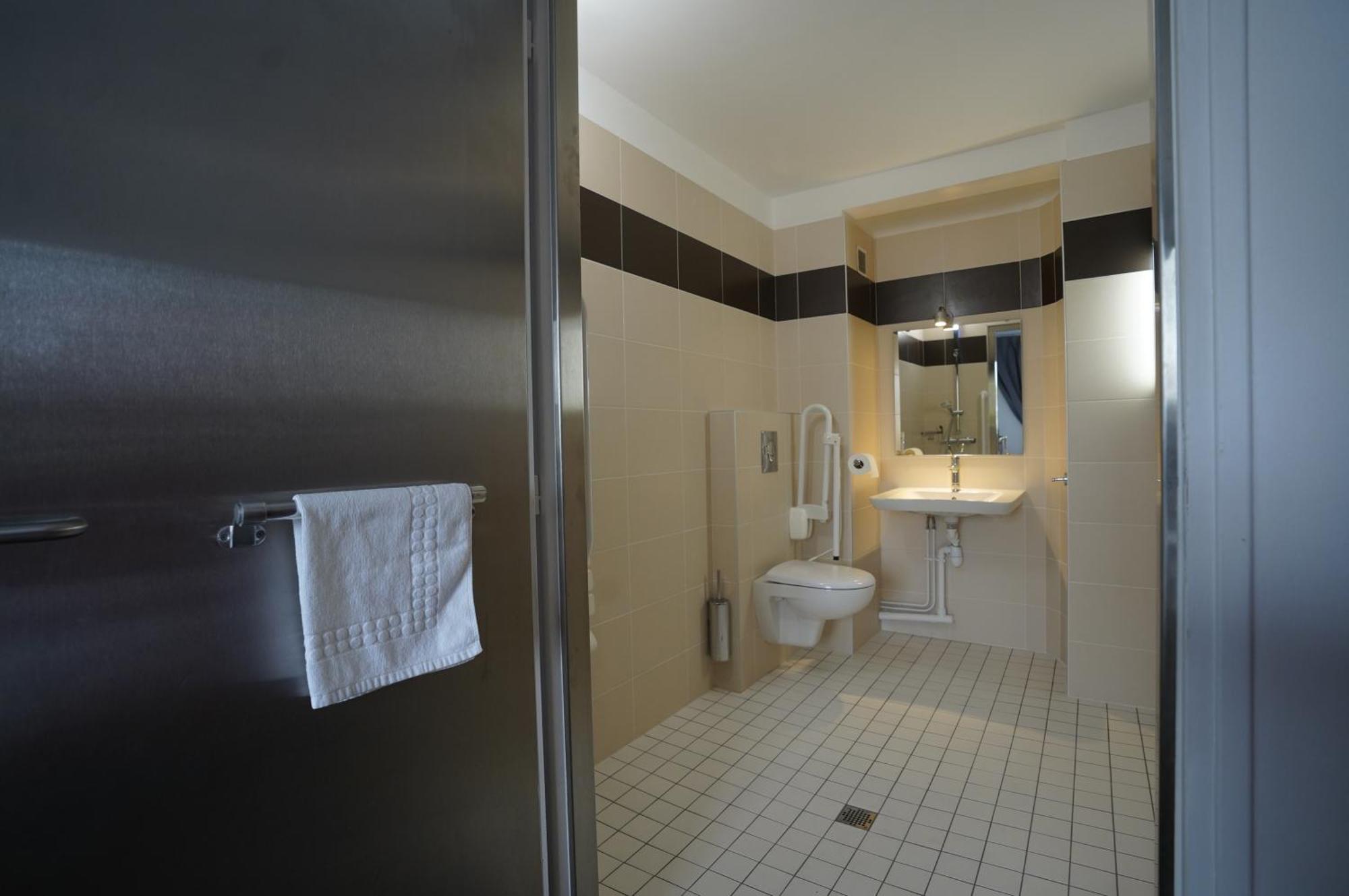 Anais Hotel Bourges Nord Saint-Doulchard Extérieur photo