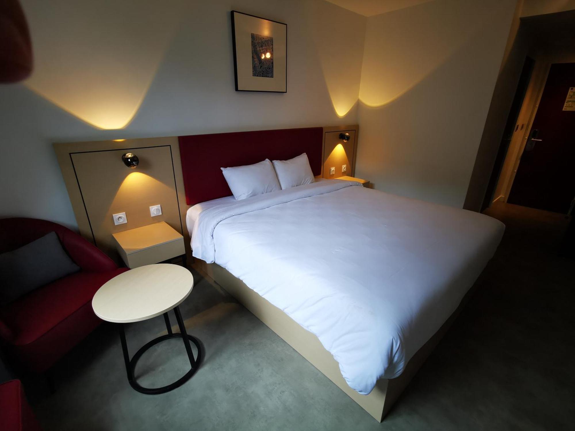 Anais Hotel Bourges Nord Saint-Doulchard Extérieur photo